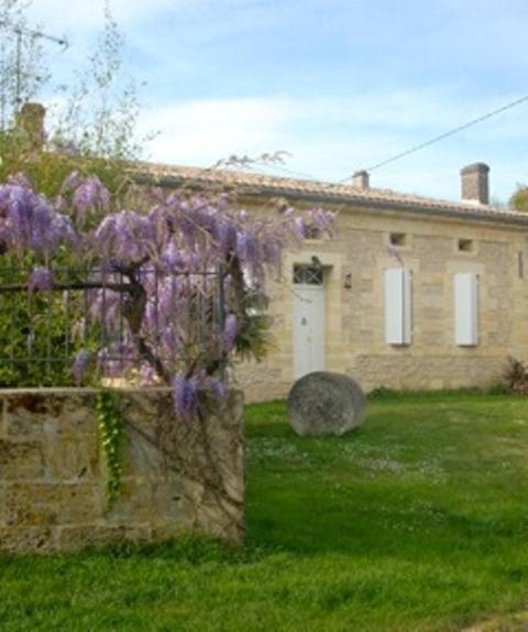 Petit-Palais-et-Cornemps Sous Les Marronniers B&B 외부 사진